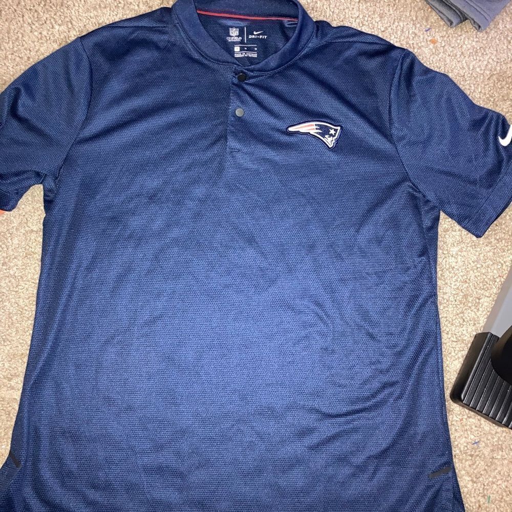 Mens Nike NFL New England Patriots Athletic Snap Button Shirt